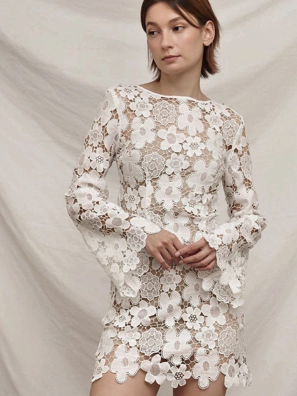 EN CREME Floral Lace Bell Sleeve Mini Dress White Size Medium
